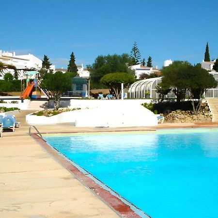 Armacao De Pera Twins 2 With Pool By Homing Apartment Exterior photo